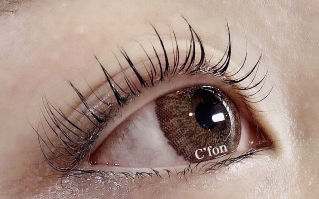 まつエクふんわりカール